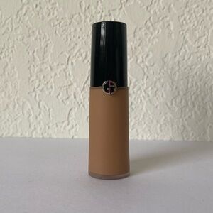 Giorgio Armani Luminous Silk Concealer - Shade 9